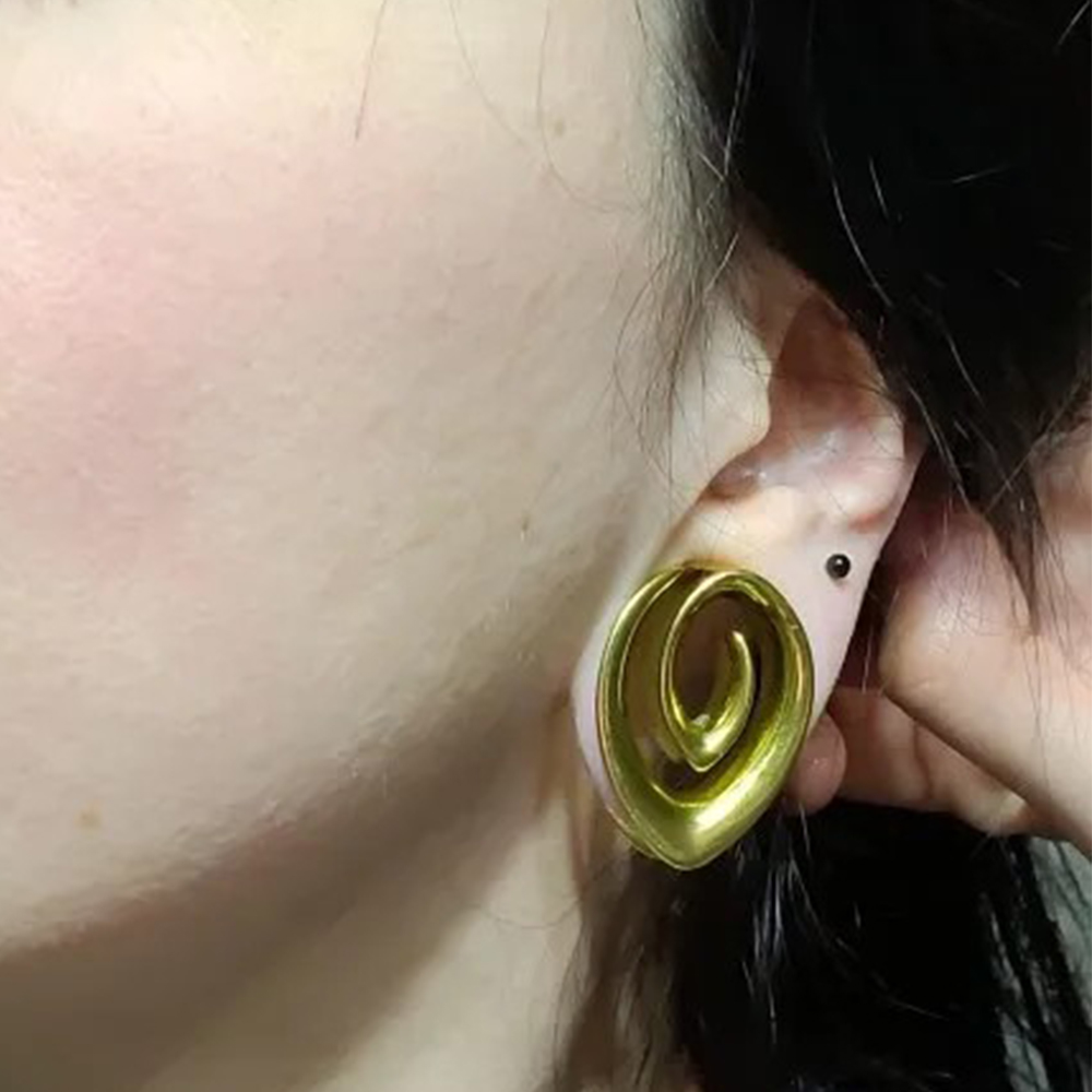 مقابس سرج حلزونية بسيطة ، شمعا - مراجعة Body Jewelry Hangers وسعره