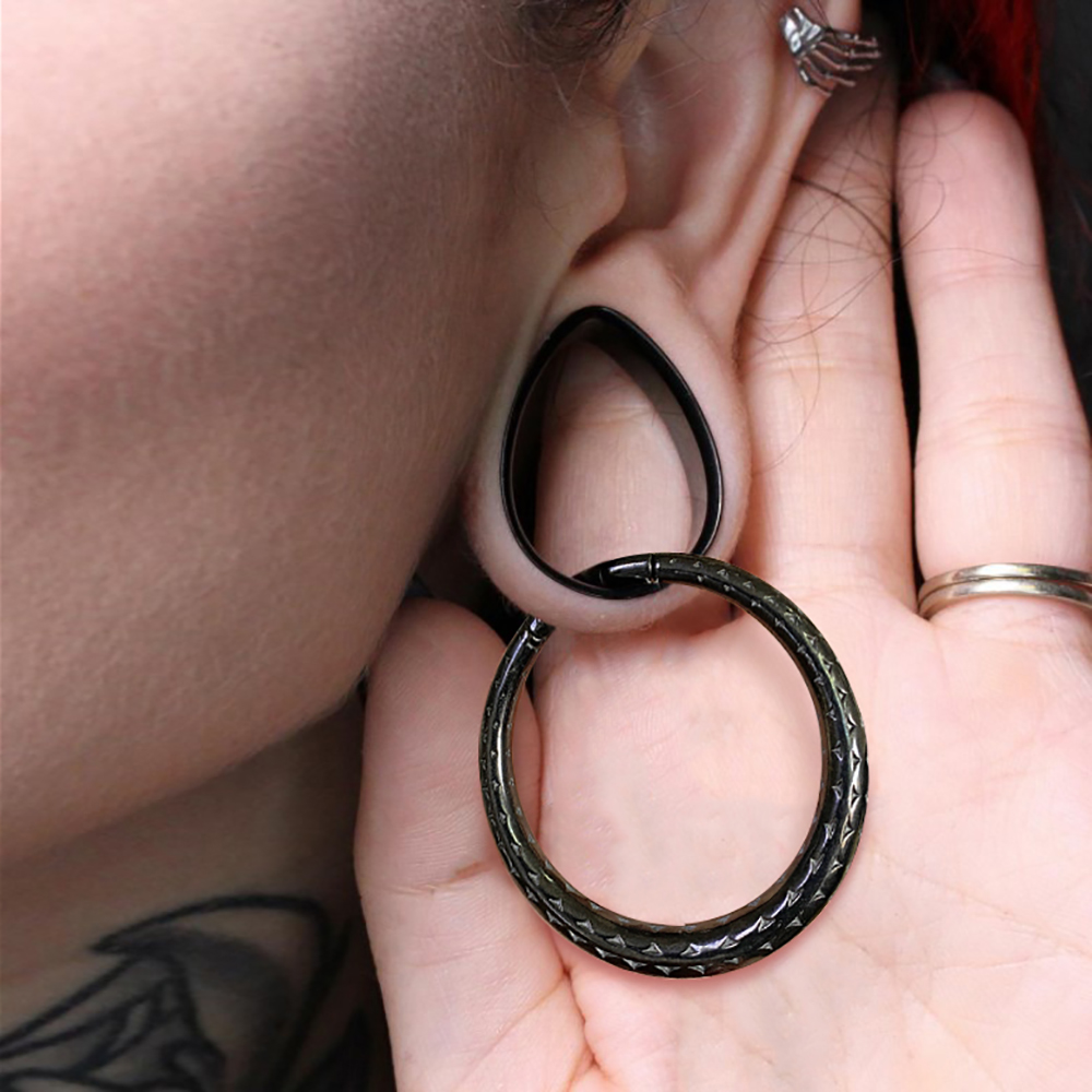شماعات أذن مستديرة من الفولاذ  - مراجعة Body Jewelry Hangers وسعره
