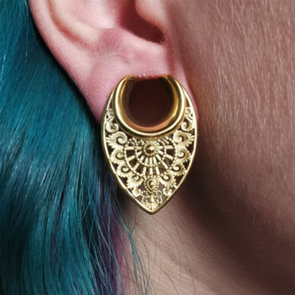 شماعة أنفاق سرج كلاسيكية من ال - مراجعة Body Jewelry Hangers وسعره